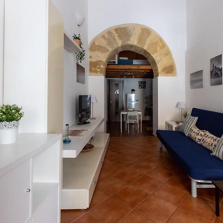 Apartmán La Casa Del Cacciatore - Alloggio Con Terrazzo Palermo Exteriér fotografie