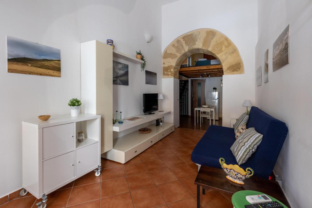 Apartmán La Casa Del Cacciatore - Alloggio Con Terrazzo Palermo Exteriér fotografie