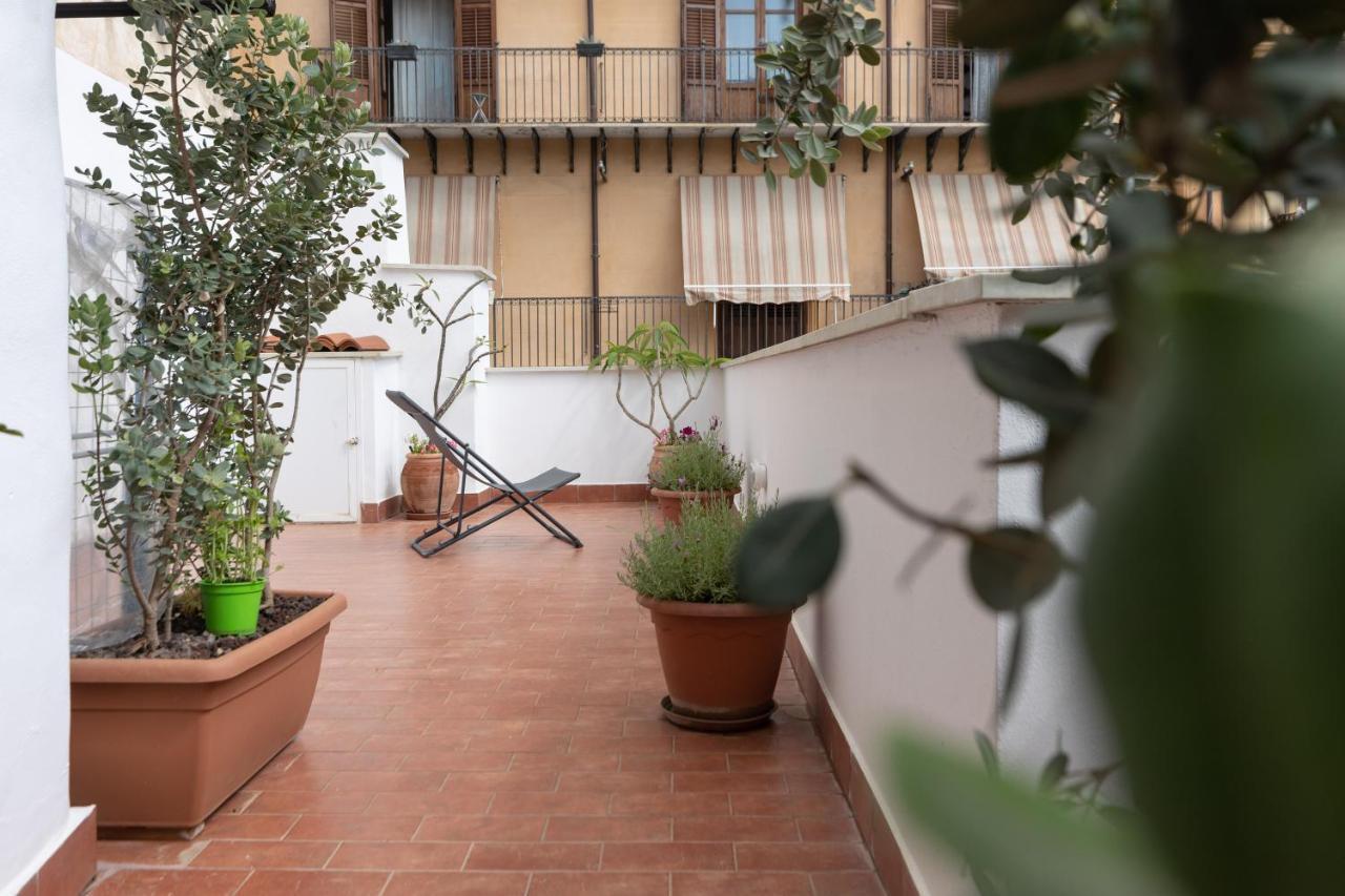Apartmán La Casa Del Cacciatore - Alloggio Con Terrazzo Palermo Exteriér fotografie